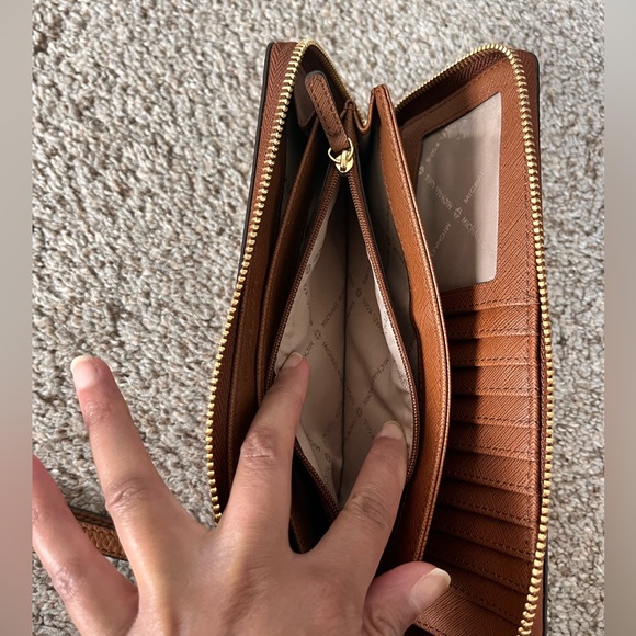 Michael Kors Brown Wallet/Wristlet - Picture 11 of 14
